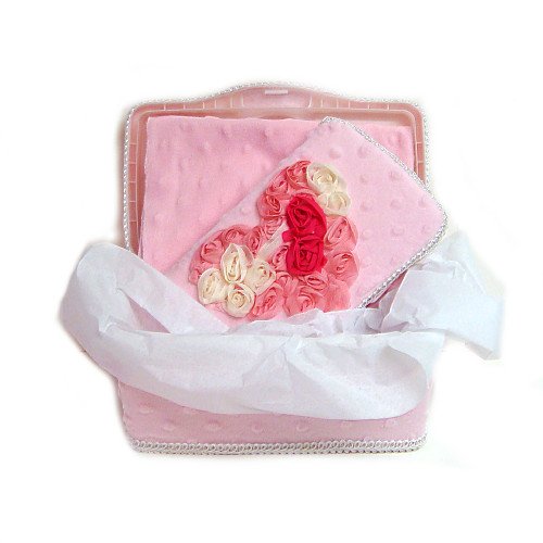 Розова норковая с розов шифоновым сърце детска кошница от 3 теми